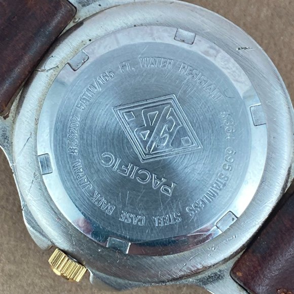 Vintage 2 Tone Eddie Bauer Sport Watch Rotating Coin Bezel, Date, 8" Brown Strap - Picture 6 of 8